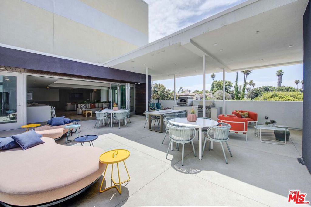 160 S Ventura Avenue 117-301