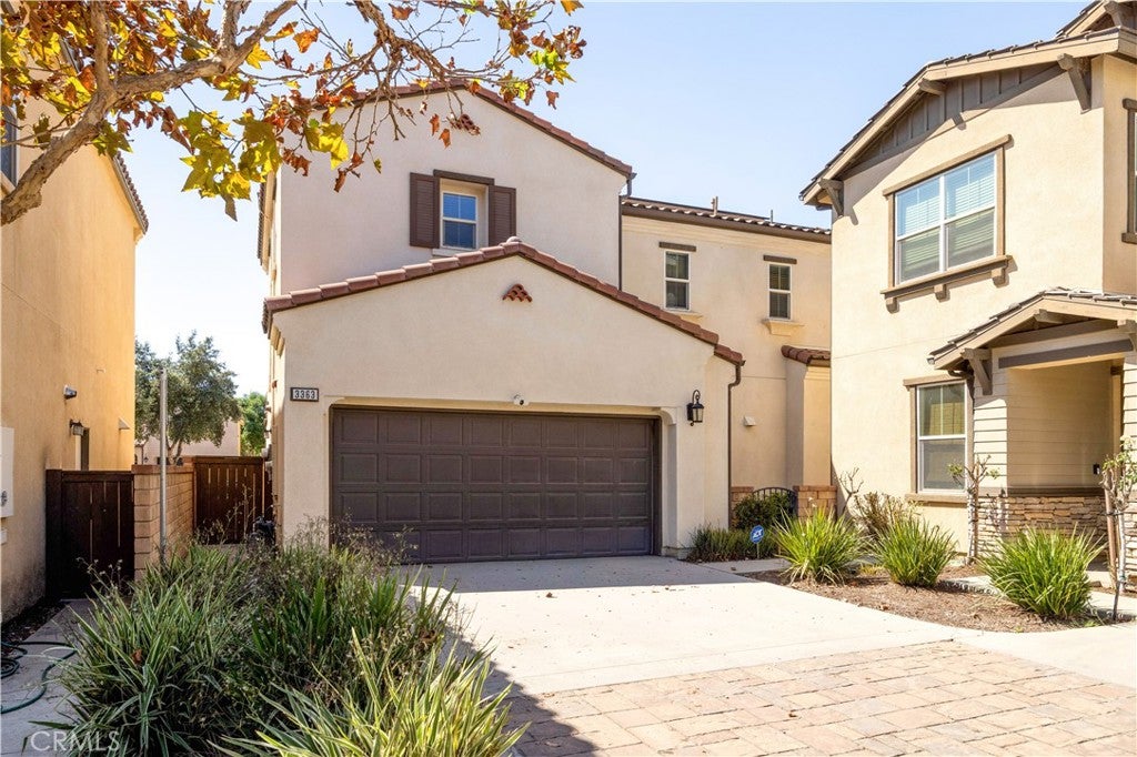 3363 E Pine Ridge