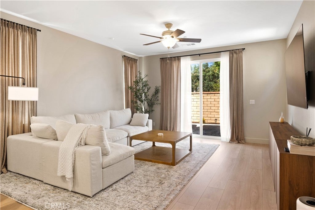 3363 E Pine Ridge