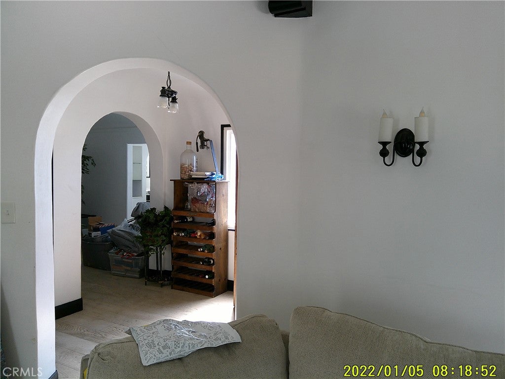 1456 W 89th