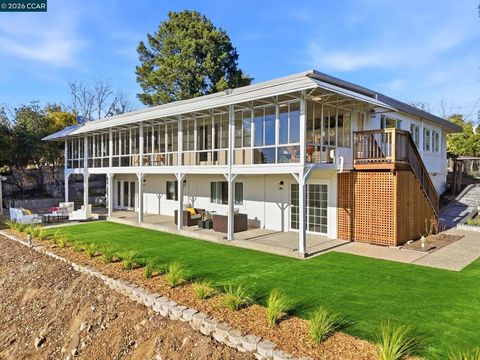 Photo of 128 Diablo View Dr, Orinda, CA 94563 (MLS # 41124015)