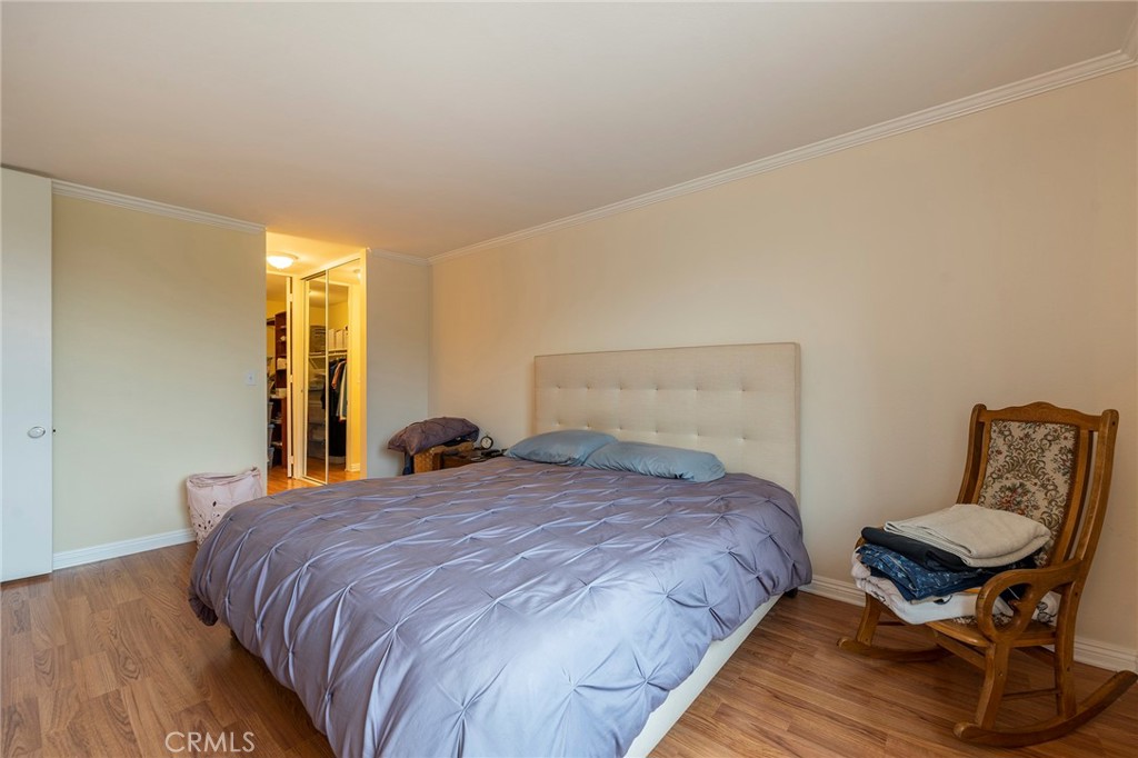 6542 Ocean Crest Drive D306