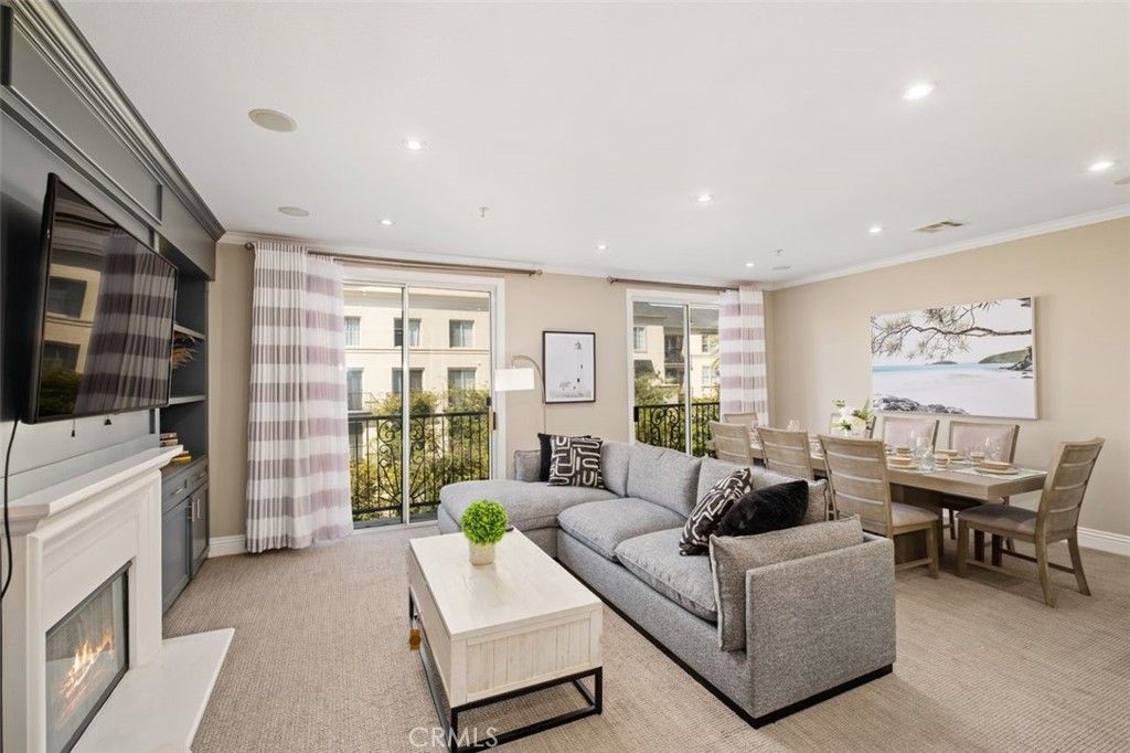 Photo of 3372 Watermarke Place, Irvine, CA 92612 (MLS # AR26003326)