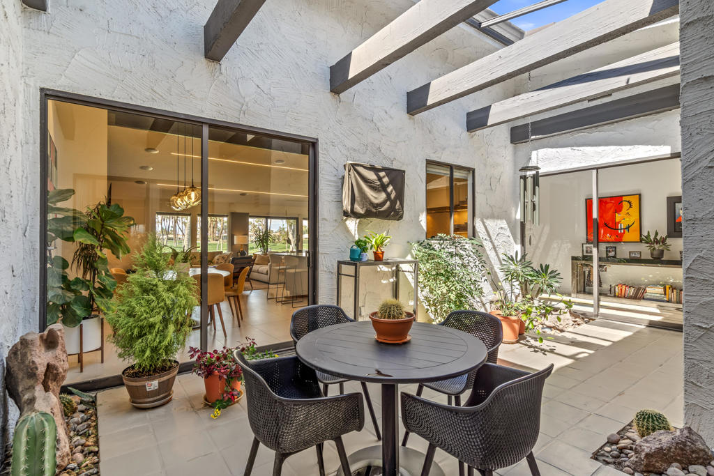Desert Horizons C.C. - Residential