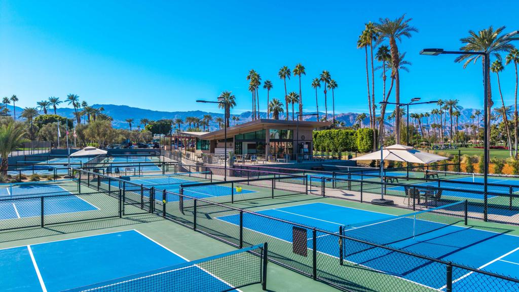 Desert Horizons C.C. - Residential