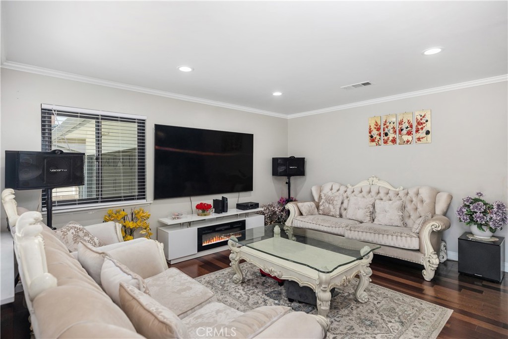 10152 Florin Lane