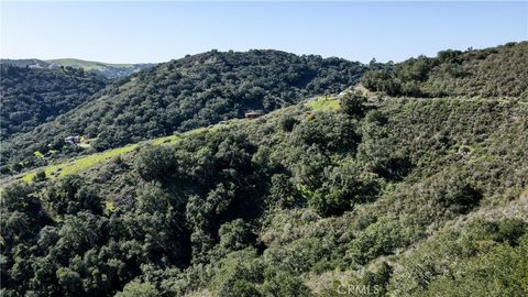 Tiny photo for 9339 Temettate Drive, Santa Maria, CA 93454 (MLS # PI26045667)