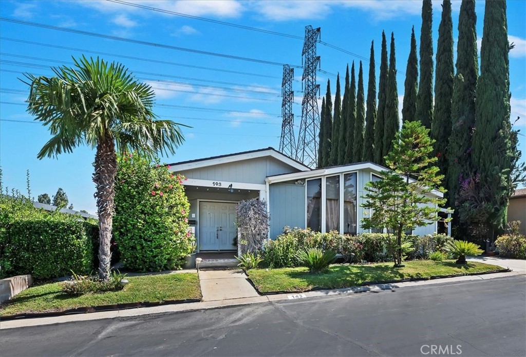 10961 Desert Lawn Drive 143