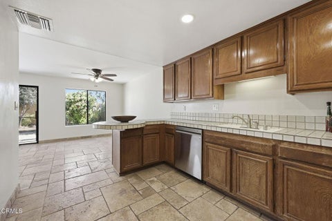 Tiny photo for 2608 Calle Elegante #44, Thousand Oaks, CA 91360 (MLS # V1-39347)