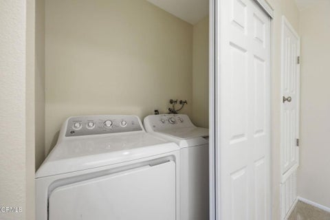 Tiny photo for 2608 Calle Elegante #44, Thousand Oaks, CA 91360 (MLS # V1-39347)