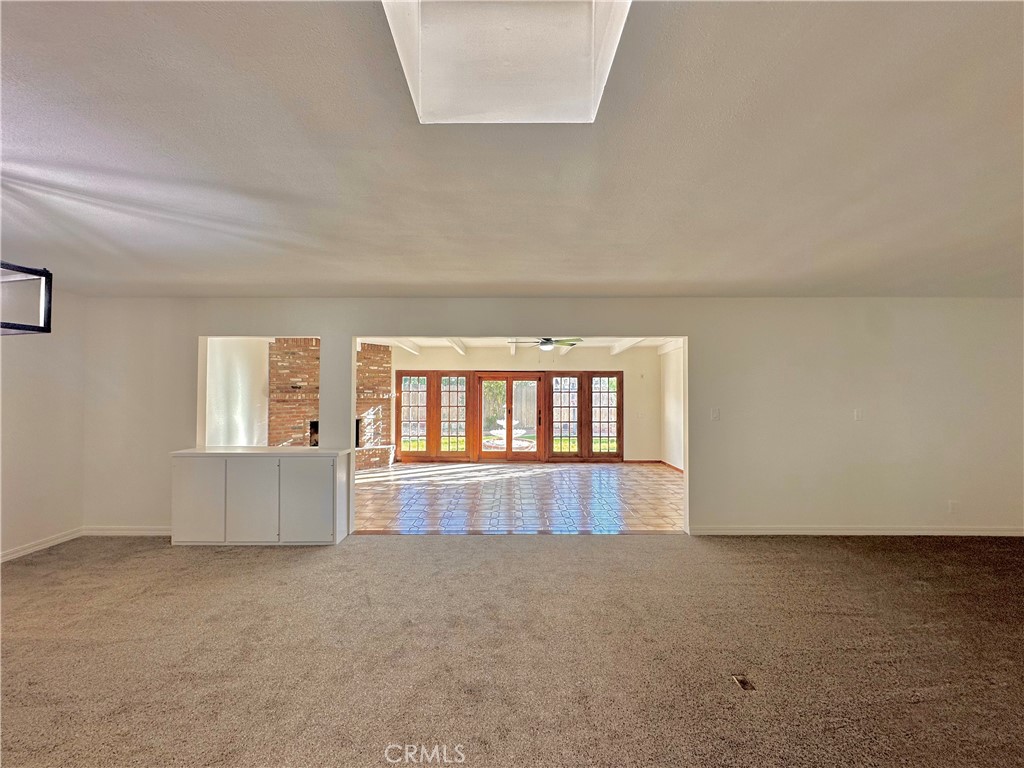 1820 Avenida Estudiante