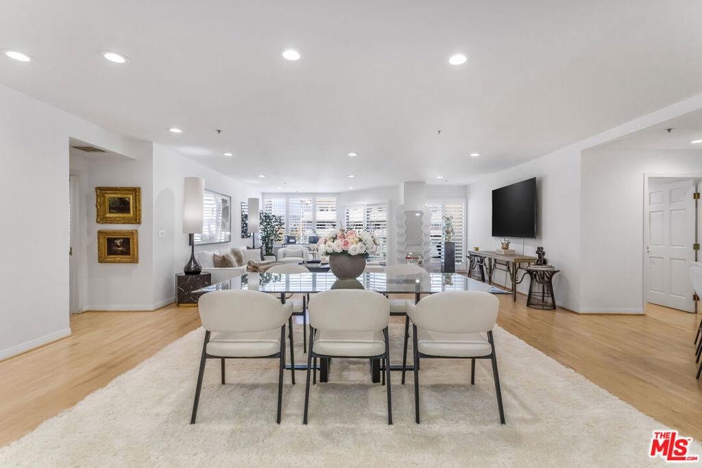 10724 Wilshire Boulevard 1005