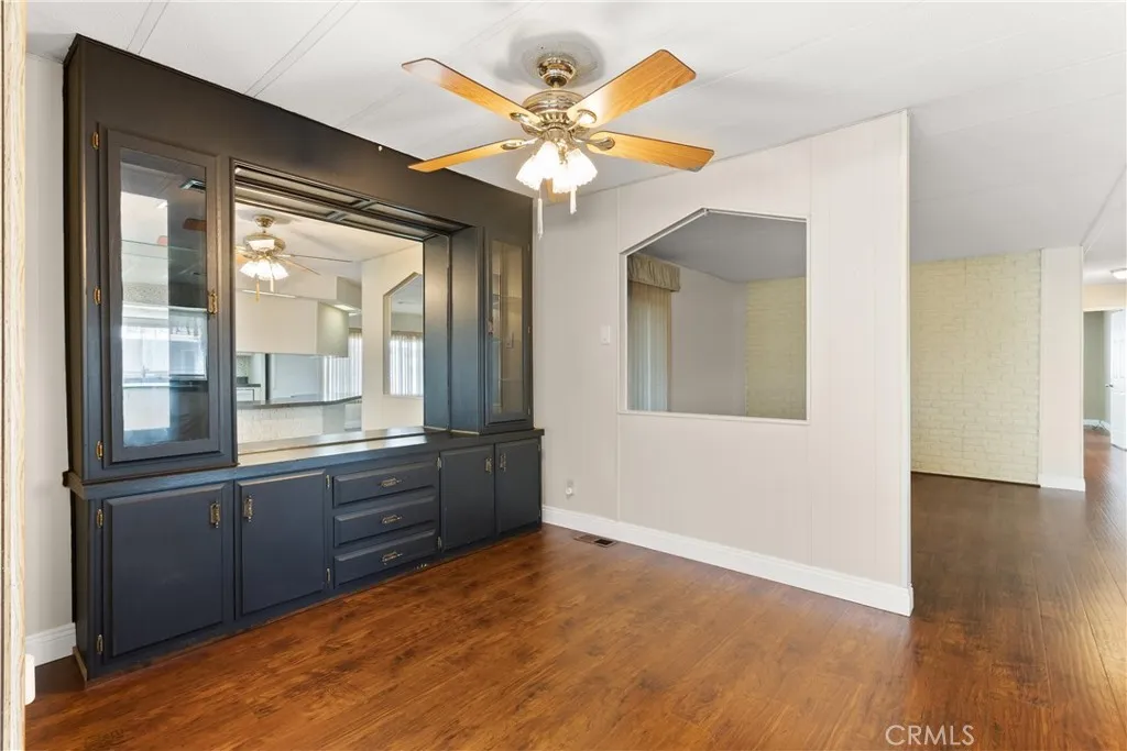 Harbor City, California 90710, United States, 2 Bedrooms Bedrooms, ,2 BathroomsBathrooms,Residential,Active,121379