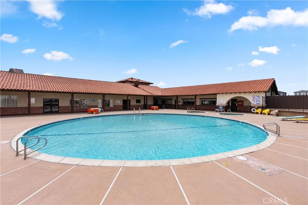 Harbor City, California 90710, United States, 2 Bedrooms Bedrooms, ,2 BathroomsBathrooms,Residential,Active,121379