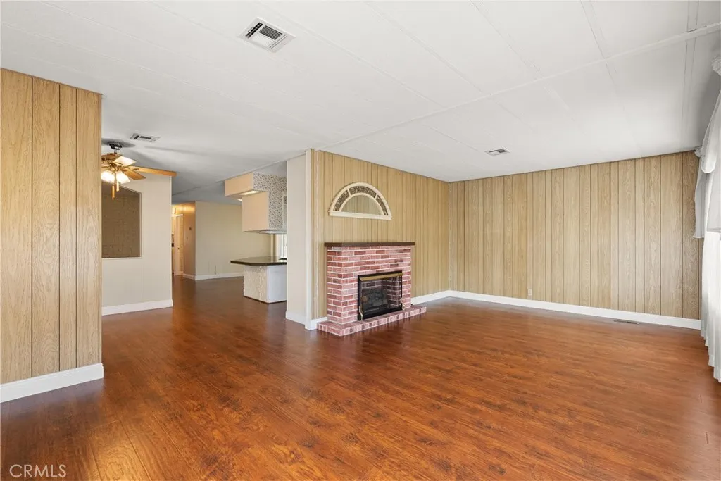 Harbor City, California 90710, United States, 2 Bedrooms Bedrooms, ,2 BathroomsBathrooms,Residential,Active,121379