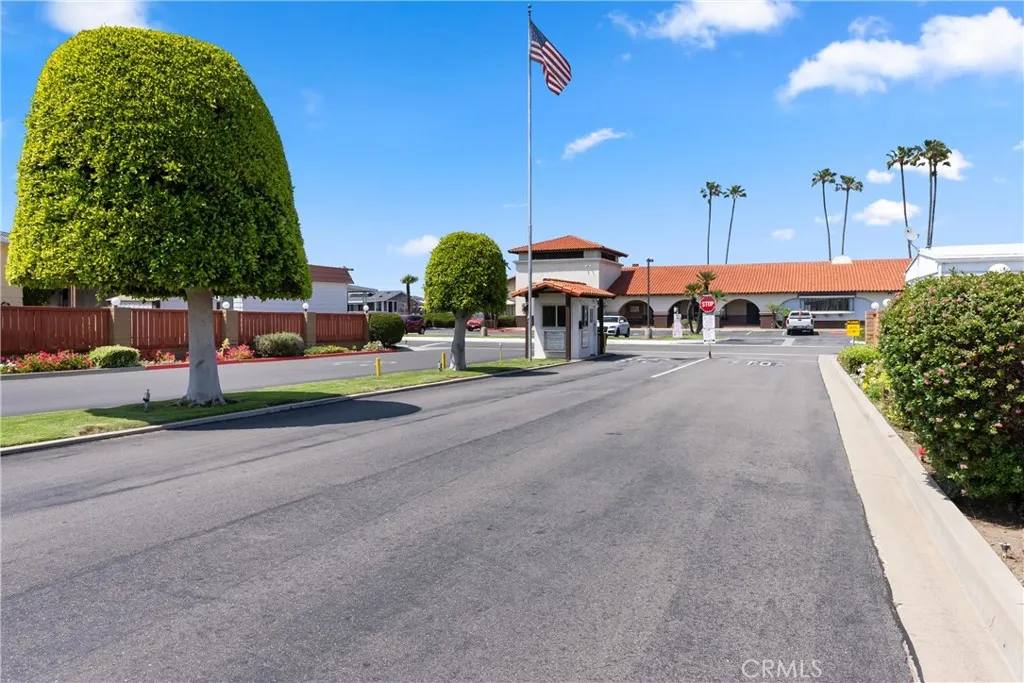 Harbor City, California 90710, United States, 2 Bedrooms Bedrooms, ,2 BathroomsBathrooms,Residential,Active,121379