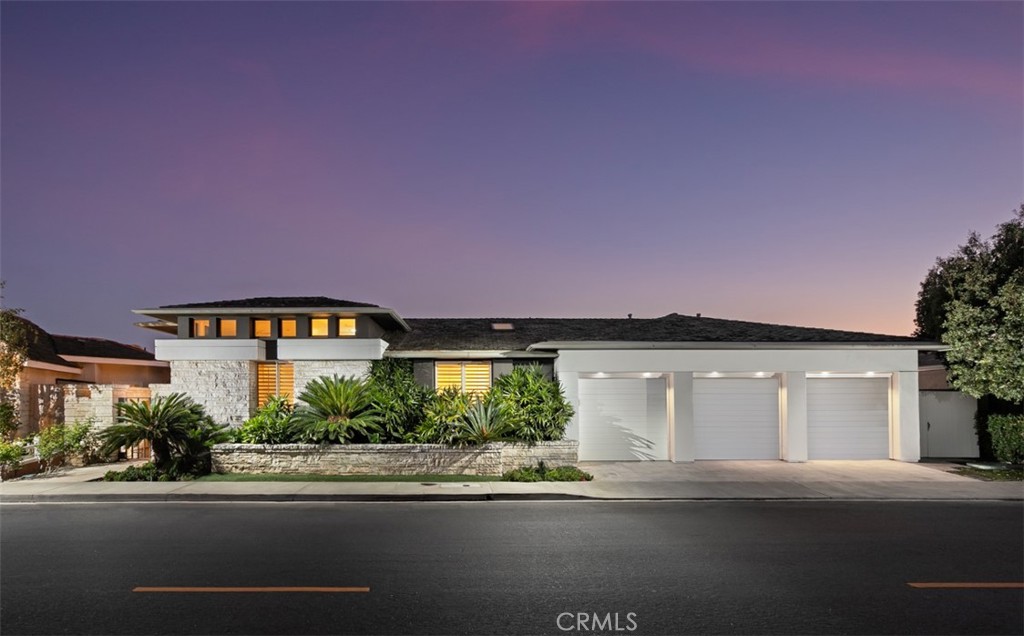 1535 Dolphin Terrace