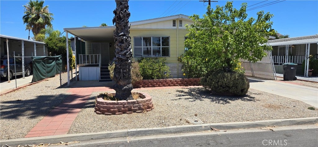 26032 Highland Palm