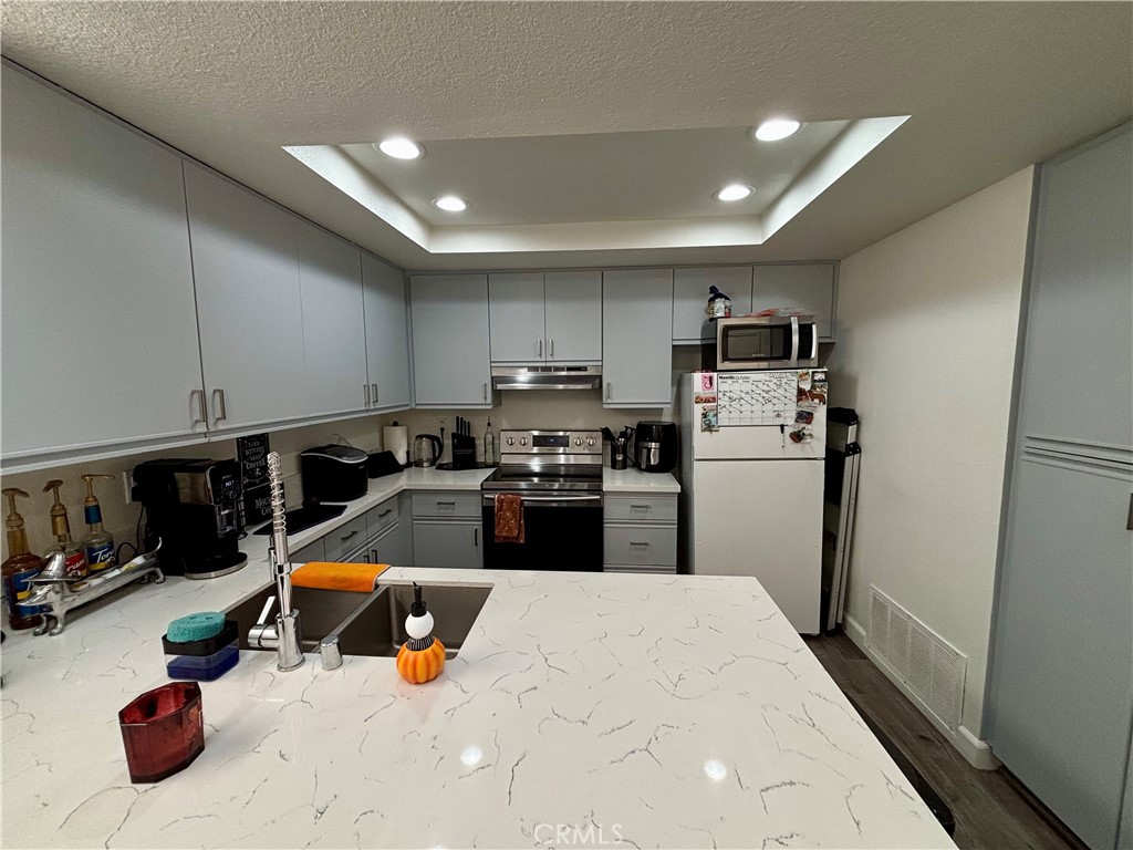 Crystal Cay (LH) (CC) - Residential