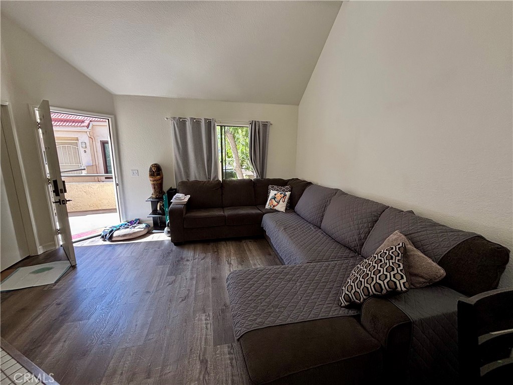 Crystal Cay (LH) (CC) - Residential