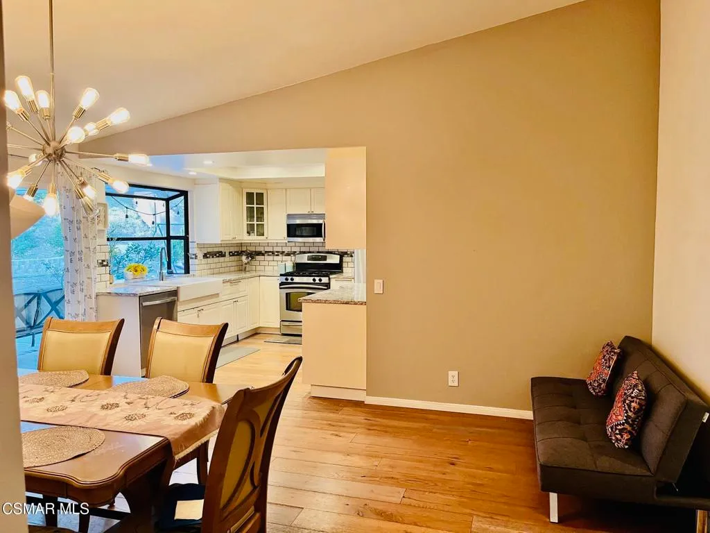 Thousand Oaks, California 91360, United States, 3 Bedrooms Bedrooms, ,2 BathroomsBathrooms,Residential,Active,177086