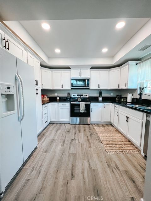 Photo of 82190 Waring Way, Indio, CA 92201 (MLS # PW25181307) Photo of 82190 Waring Way, Indio, CA 92201 (MLS # PW25181307)