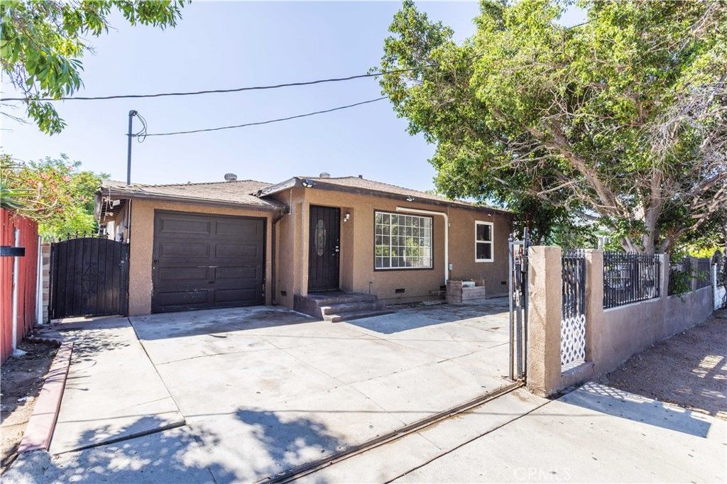 Photo of 14040 Paxton Street, Pacoima, CA 91331 (MLS # SR25173833)