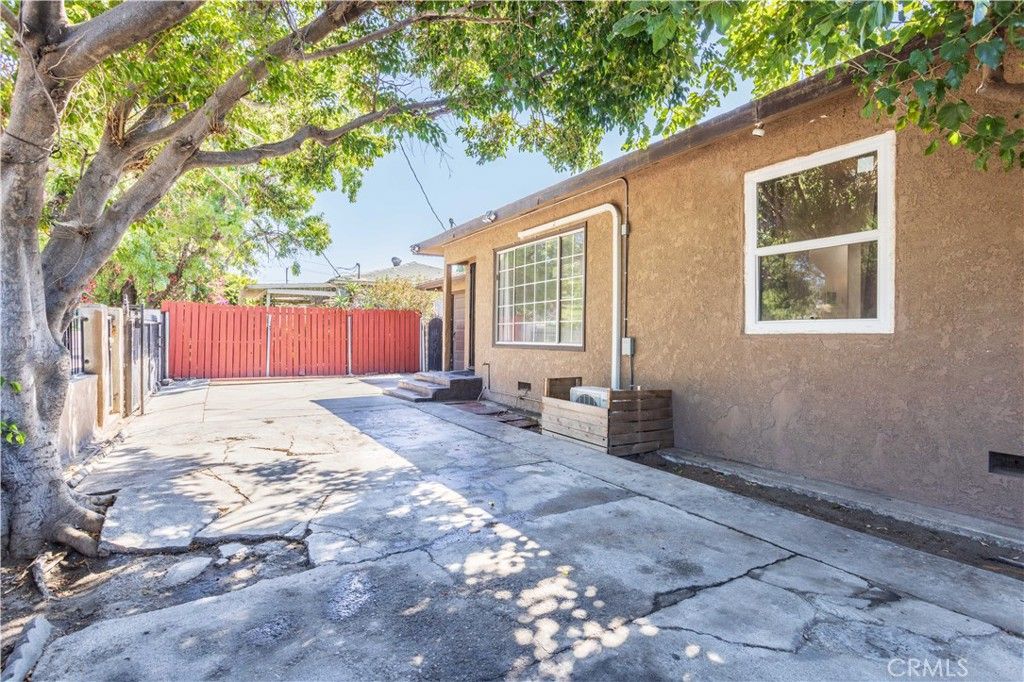 Photo of 14040 Paxton Street, Pacoima, CA 91331 (MLS # SR25173833)