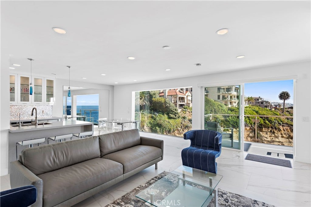 31561 Table Rock Drive 202