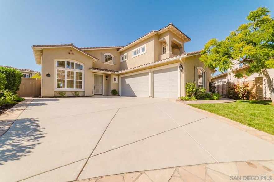 Located on the end of a cul de sac in the sought after Seabright neighborhood, this beautifully refreshed 4 bed / 3 bath home offers stunning ocean and golf course views, plus a permitted bonus room ideal for a home office. Featuring new LVP flooring, designer fixtures, and fresh paint, it’s truly move-in ready. Enjoy an open-concept kitchen and family room, a spacious backyard with BBQ island, and a primary suite with ocean-view deck. One bedroom and full bath on the first floor and a 3 car garage check all the boxes. Steps to parks, top schools, beaches — and Legoland fireworks from your backyard!