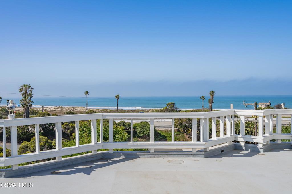 1497 Vista Del Mar Drive