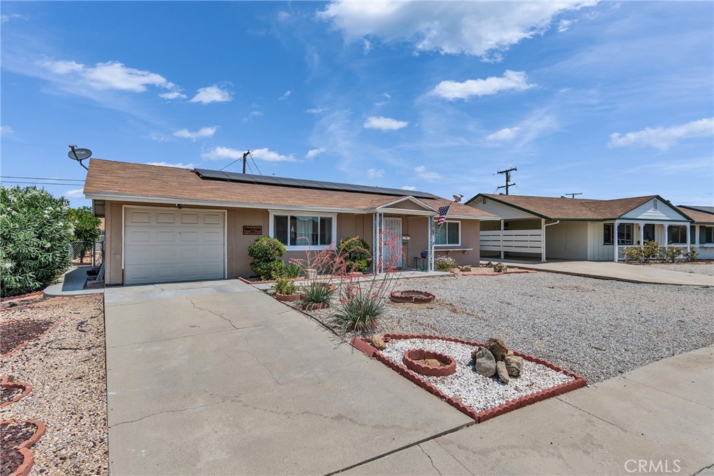 Welcome to Prestwick Rd! This 2 bedroom 1 bath will not disappoint. This home has been well maintained and is aggressively priced. As you enter, you cant help but notice how naturally lit the home is. It has newer laminate flooring, newer windows and a newer AC. It has an awning in the back yard that provides lots of shade. Location is amazing and just a few minutes to shopping, freeway, schools and churches!
