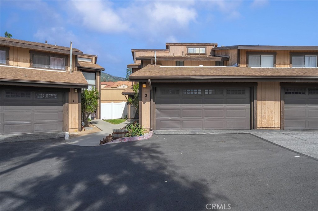 1991 Central Avenue 2