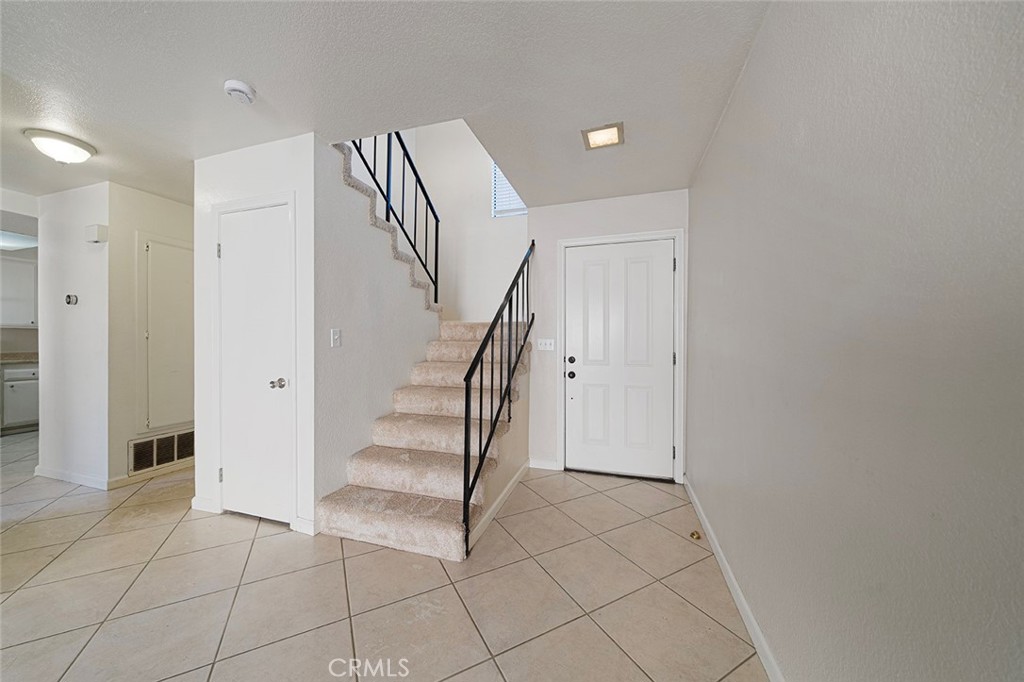 1991 Central Avenue 2