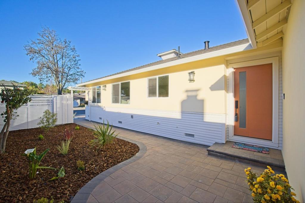 114 Cumulus Avenue, Sunnyvale CA 94087