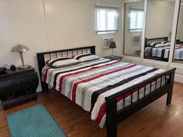 Safari Park - Manufactured In Park