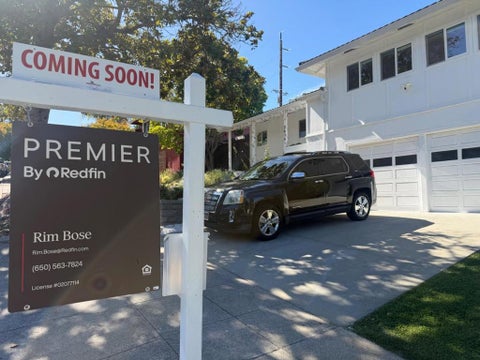 Photo of 2850 Medford Avenue, Redwood City, CA 94061 (MLS # ML82062847)