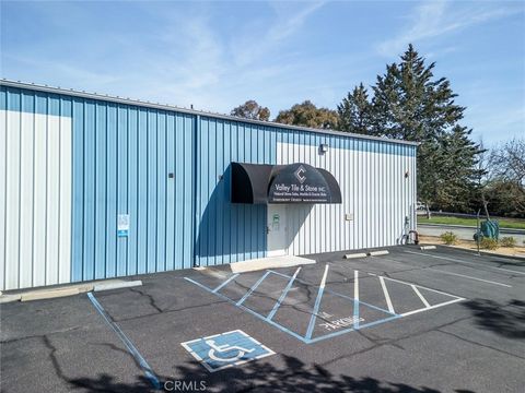 Photo of 325 Santa Bella, Paso Robles, CA 93446 (MLS # PI25219493)