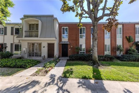 Photo of 1800 W Gramercy Ave Ave, Anaheim, CA 92801 (MLS # PW26065522)