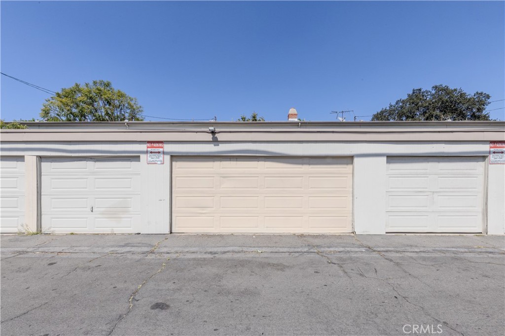 1800 W Gramercy Ave 49