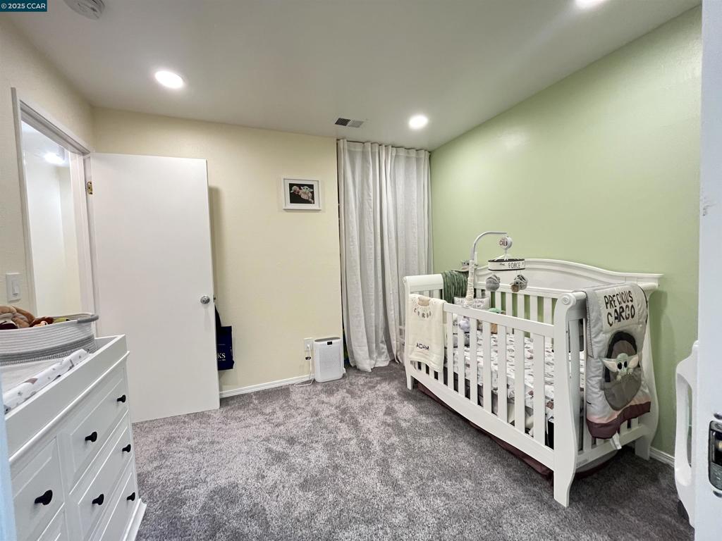 VIEWPOINTE - Residential