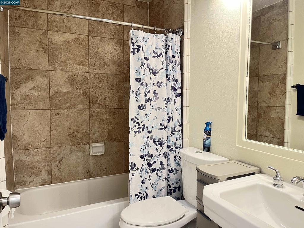 VIEWPOINTE - Residential