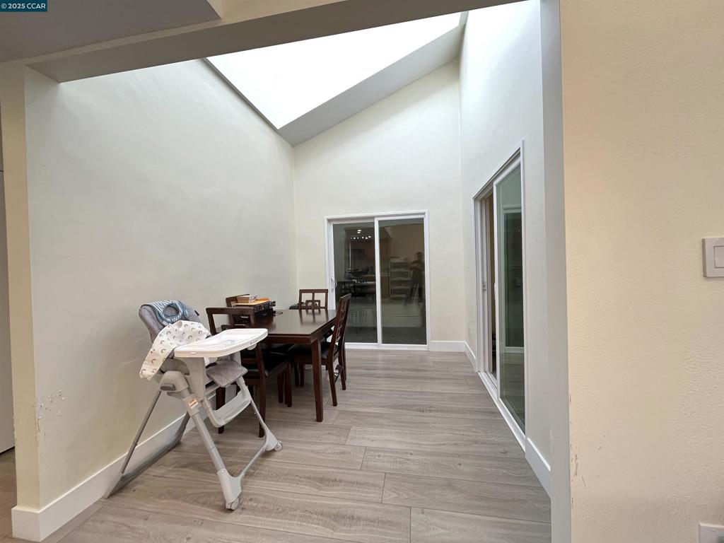 VIEWPOINTE - Residential