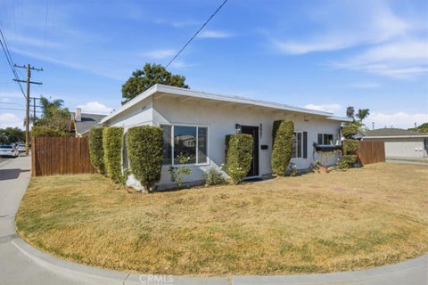 Photo of 8803 Burton ST, Bellflower, CA 90706 (MLS # DW26190898)