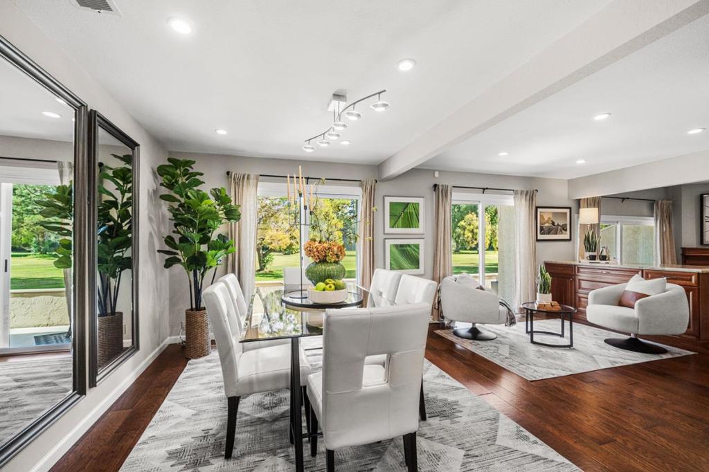 2435 Golf Links Circle