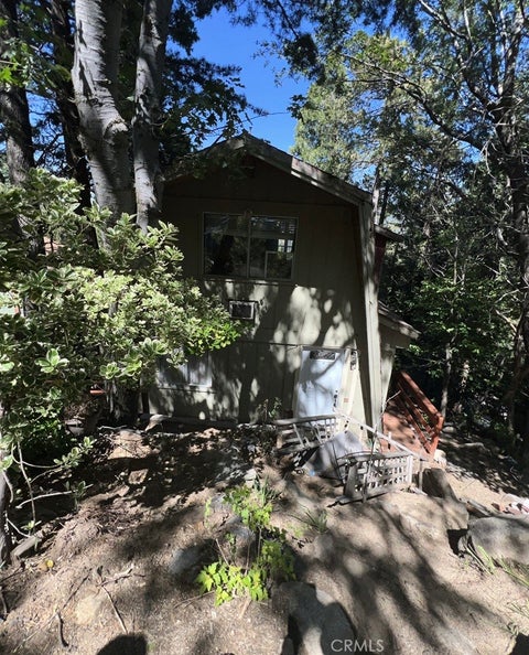 Photo of 23865 Lakeview DR, Crestline, CA 92325 (MLS # IV26128222)