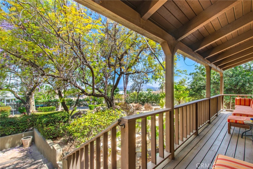 7241 Old Temescal