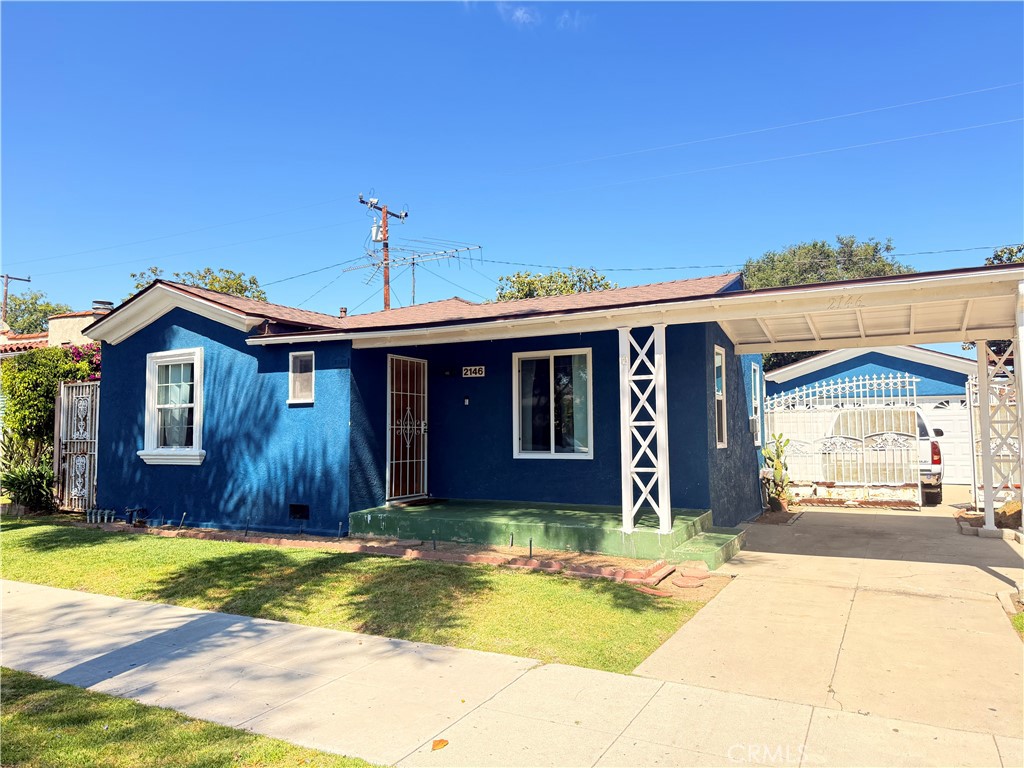 2146 Golden Avenue