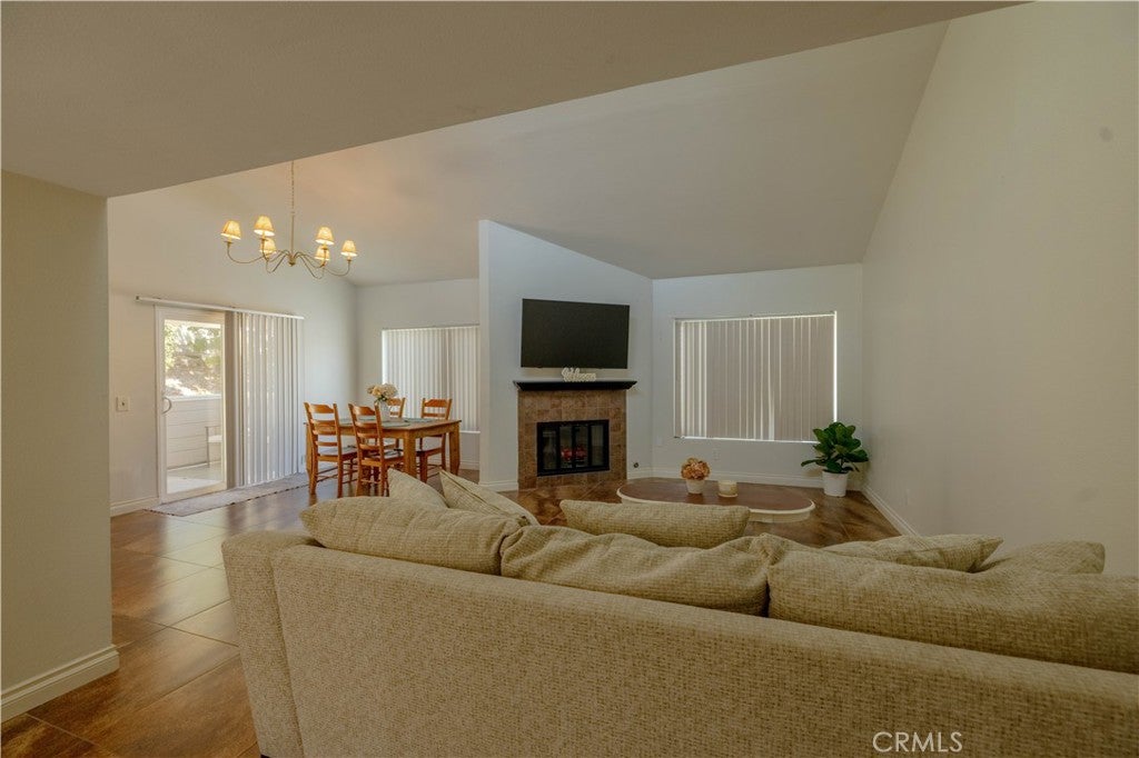 31371 The old Rd E