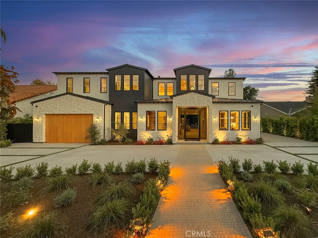 Welcome to this exquisite custom-gated estate, just completed and situated in the prestigious Walnut Acres community of Woodland Hills, CA. Nestled on a tranquil, quiet, and desirable street, this luxurious property offers a total living area of 6,418 square feet. It features a primary residence of 5,369 square feet, an 830-square-foot guest house, and a 219-square-foot gym.
The estate includes six spacious bedrooms, each with its own en-suite bathroom, in addition to a guest bathroom located downstairs. Exceptional amenities include a sports court/pickleball court, a pool, a jacuzzi, a sauna, and an outdoor barbecue area. Inside, you will find a state-of-the-art theater room and convenient laundry facilities on both levels.
Set on an expansive 18,338-square-foot flat lot, this property presents a rare opportunity to own a home in one of Woodland Hills' most sought-after neighborhoods.